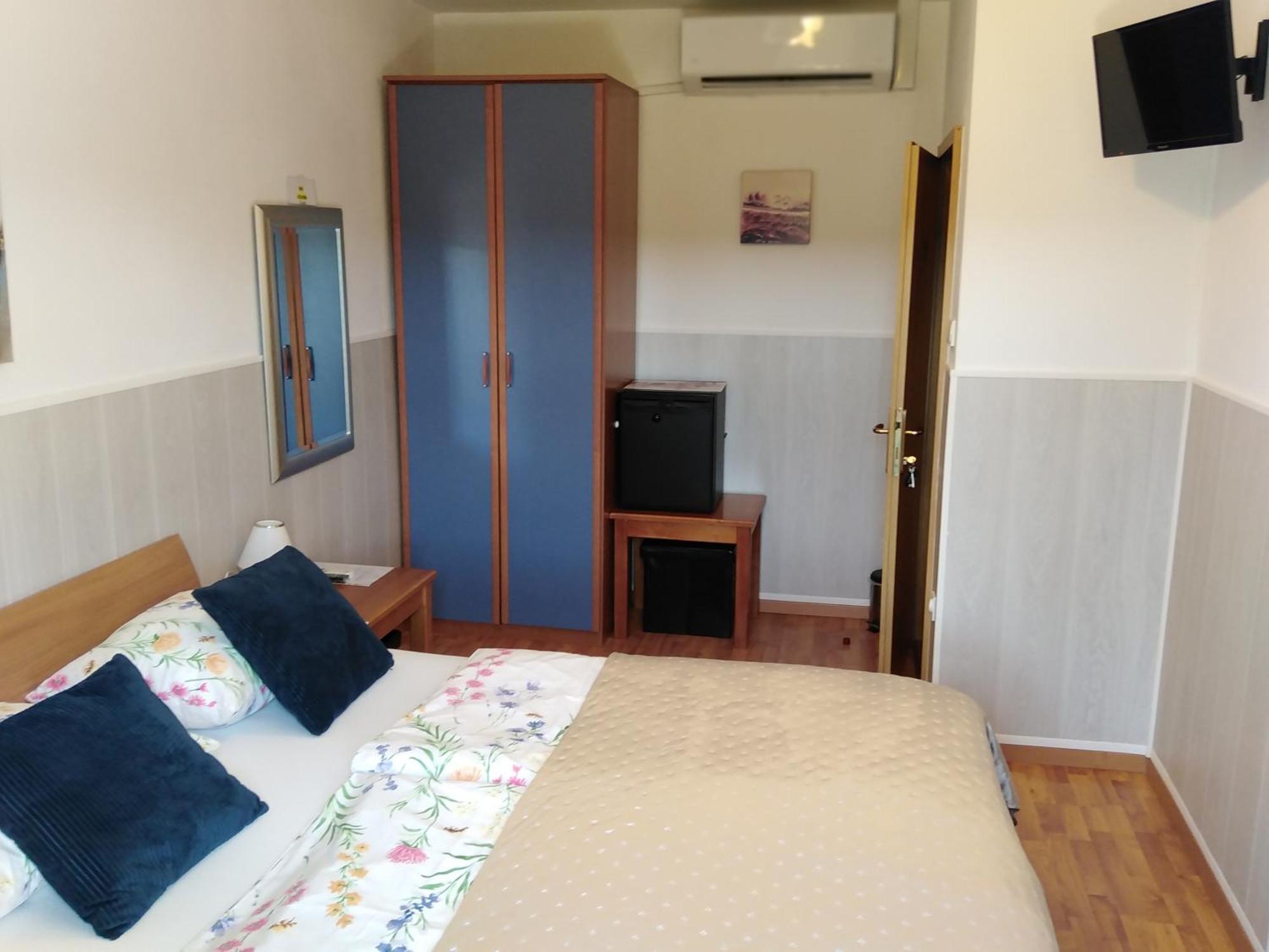 Rooms Kapelj Postojna Exterior foto