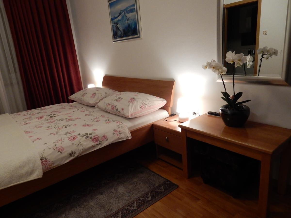 Rooms Kapelj Postojna Exterior foto